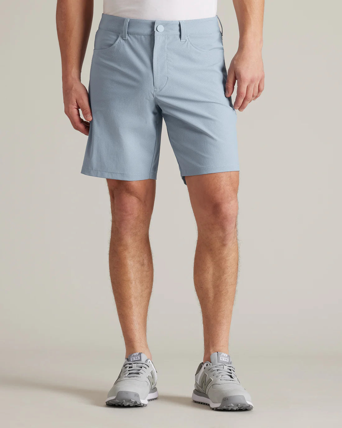 9" Momentum Golf Short